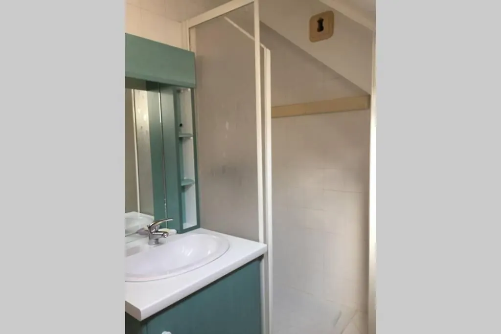 Апартаменты T2 Bis, Calme, Plein Centre De Luchon, Avec Balcon Et Garage Bagneres-de-Luchon