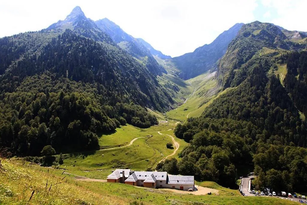 Апартаменты T2 Bis, Calme, Plein Centre De Luchon, Avec Balcon Et Garage Bagneres-de-Luchon Франция